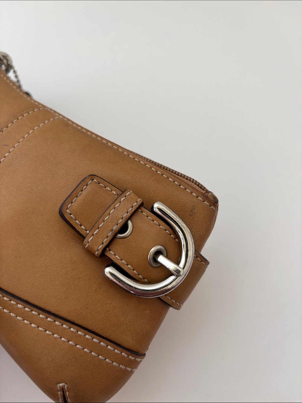 Rare Vintage Coach Hampton Leather Buckle Wristlet Mini Hobo Concert Saddle Tan - Picture 3 of 11